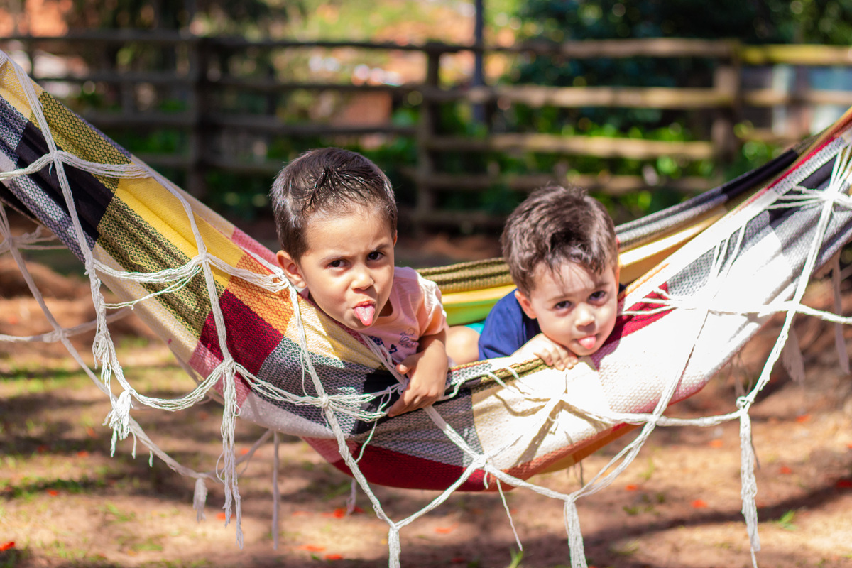 fotografo lifestyle em bauru, fotografia espontanea em bauru, fotografo de familia em bauru, fotografo de aniversário em bauru, aniversário infantil em bauru, aniversário ao ar livre, crianças brincando