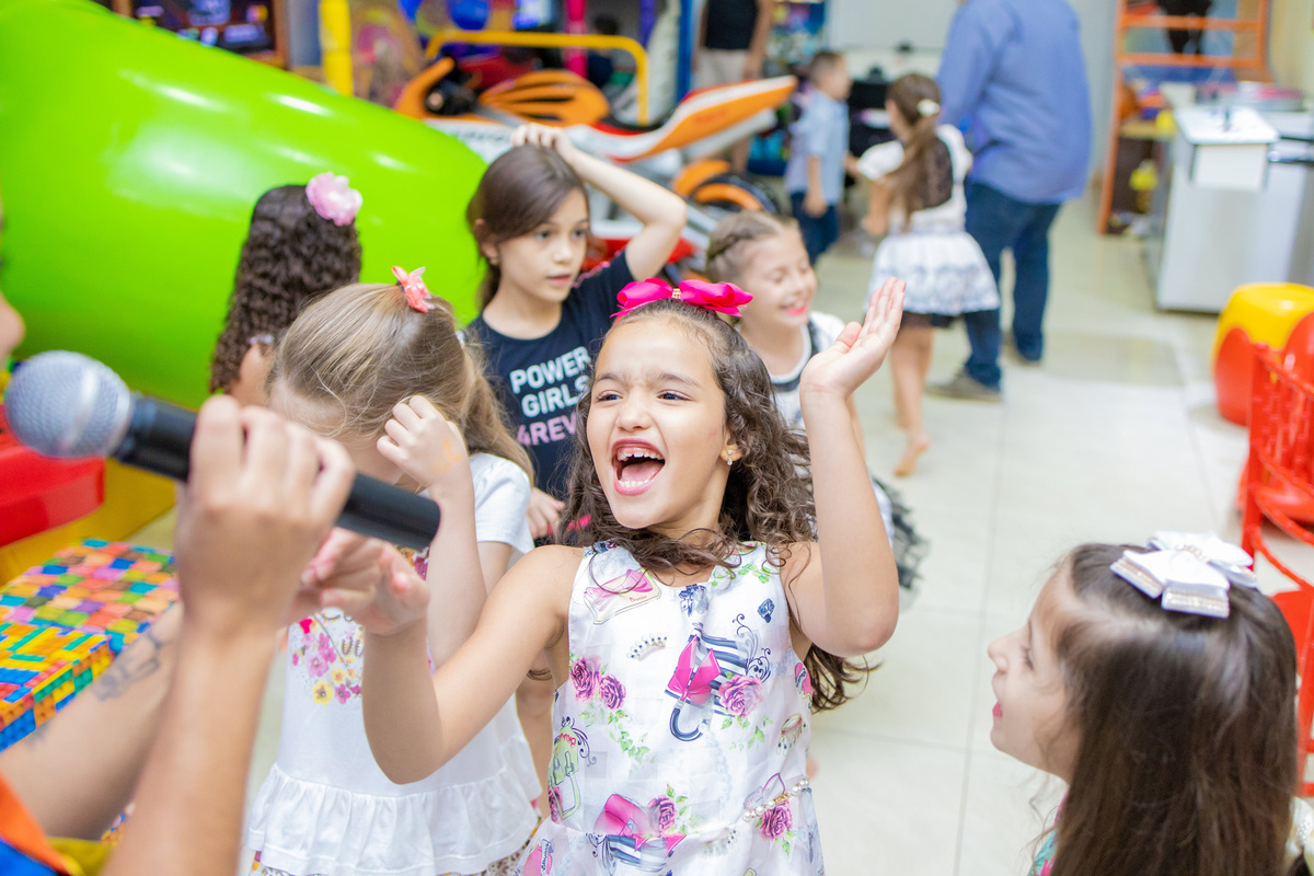 Aniversário infantil em bauru, buffet infantil em bauru, decoração para aniversário em bauru, festa tema lol, buffet pipoca, fotografo infantil, fotografo liffestyle, fotografo em bauru, gincana para criança