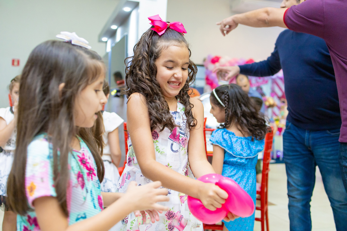 Aniversário infantil em bauru, buffet infantil em bauru, decoração para aniversário em bauru, festa tema lol, buffet pipoca, fotografo infantil, fotografo liffestyle, fotografo em bauru, gincana com bexiga