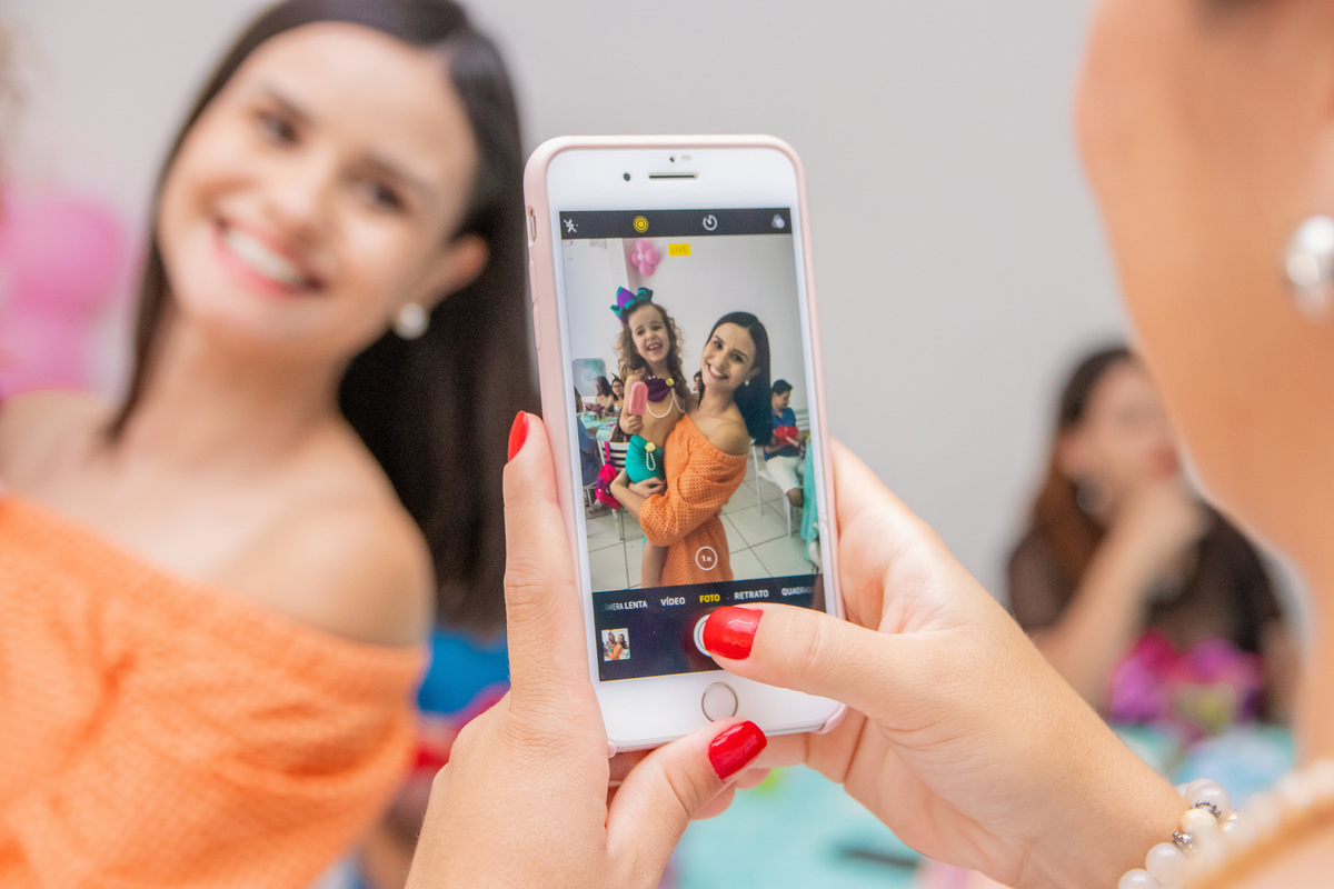 Aniversário infantil em bauru, buffet zappteen bauru, festa infantil em bauru, buffet infantil em bauru, decoração para aniversário em bauru, fotografia de família em bauru, fotografia lifestyle em bauru, fotografo de criança, foto com celular