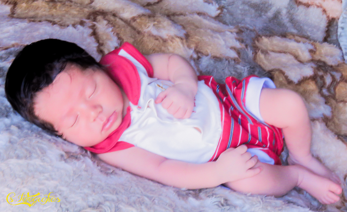 Ensaio fotográfico infantil realizado em casa de cliente em porto alegre