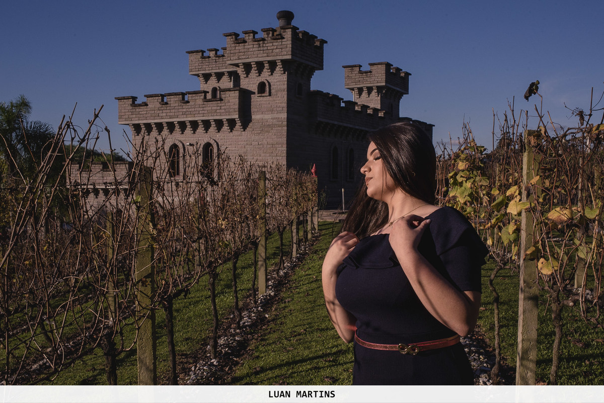 Book de 15 anos, Cave de Pedra