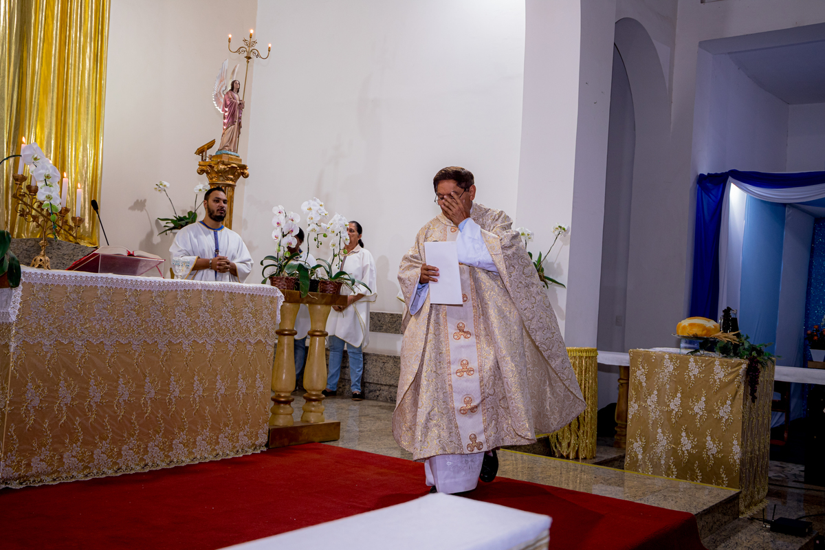 terno infantil, primeira comunhão igreja Paróquia Nossa Senhora dos Prazeres evento familia fotografo em sao paulo zona norte cerimonia religiosa