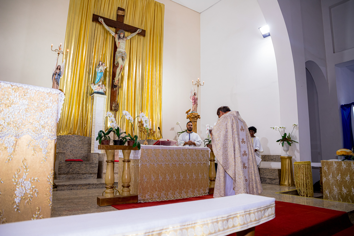 terno infantil, primeira comunhão igreja Paróquia Nossa Senhora dos Prazeres evento familia fotografo em sao paulo zona norte cerimonia religiosa