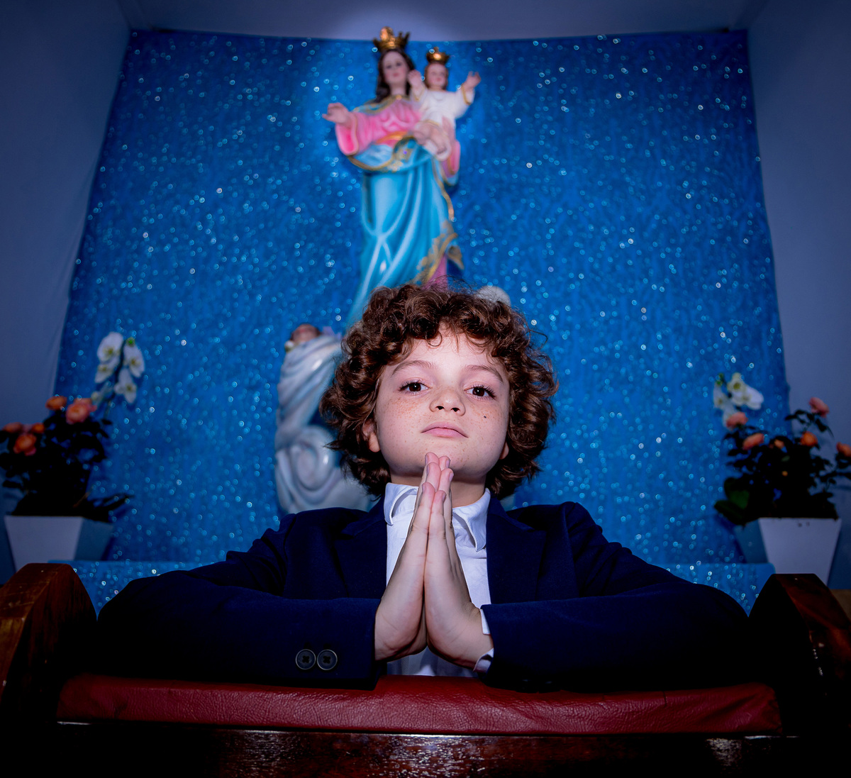 terno infantil, primeira comunhão igreja Paróquia Nossa Senhora dos Prazeres evento familia fotografo em sao paulo zona norte cerimonia religiosa