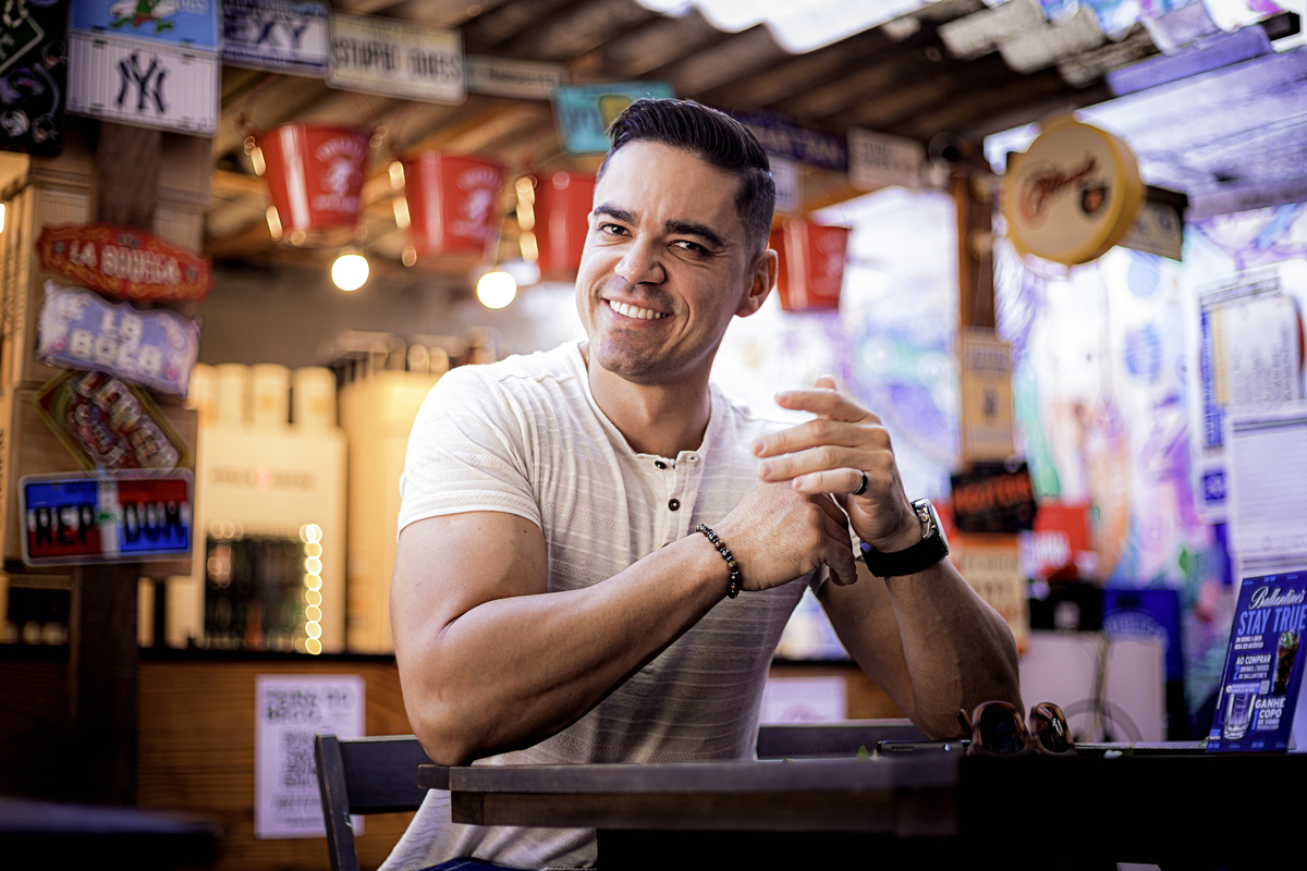 ensaio masculino, branding, hotel, life style, beco do batman, estiloso, bonito, gato, 