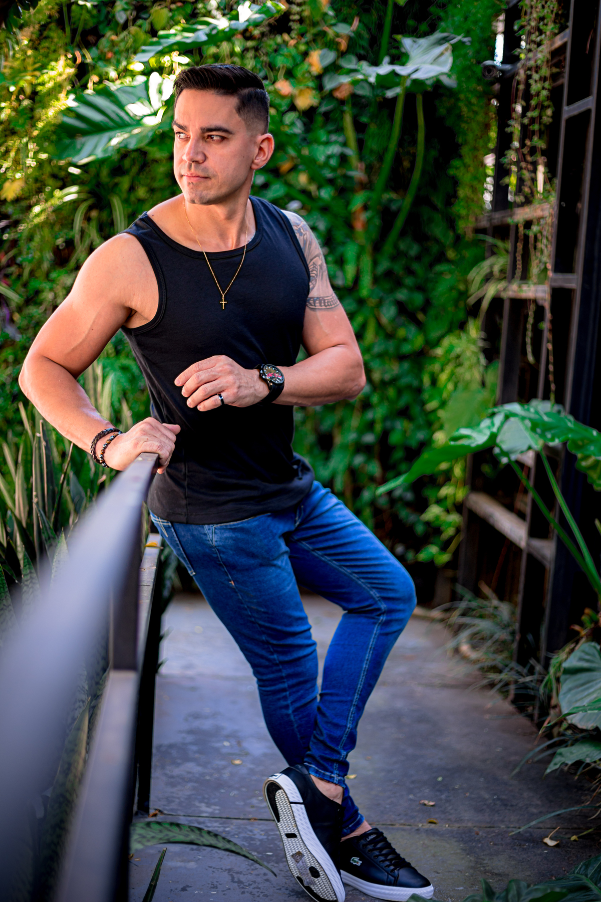 ensaio masculino, branding, hotel, life style, beco do batman, estiloso, bonito, gato, jeans, 