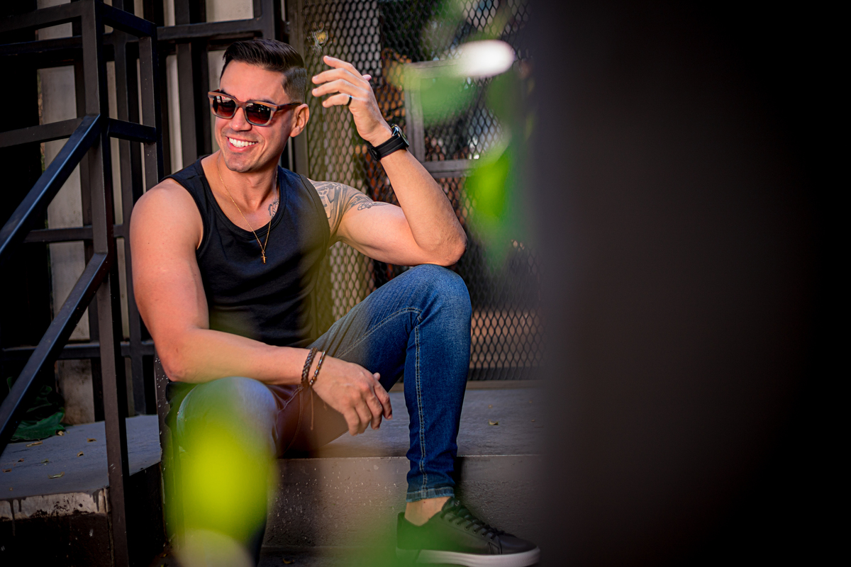 ensaio masculino, branding, hotel, life style, beco do batman, estiloso, bonito, gato, jeans, 