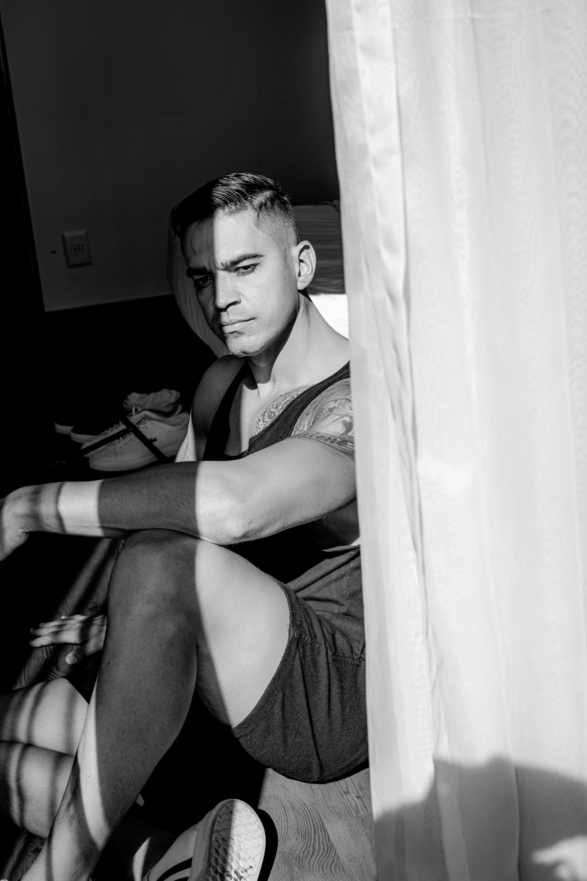 ensaio masculino, branding, hotel, life style, sensual, academia, musculos