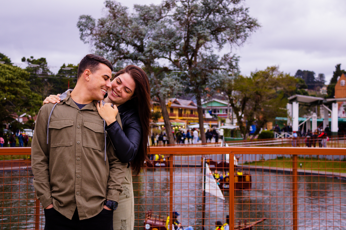 Isabela e Felipe
Mary Santtiago
Campos do Jordão - SP
Ensaio Casal
Amor, Romance, pré wedding