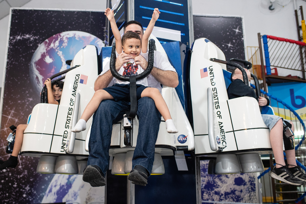Fotos do aniversário de 5 anos do Arthur na casa de festas Brinke Mais em Campo Grande, Rio de Janeiro RJ. Rodrigo de Paiva Foto.