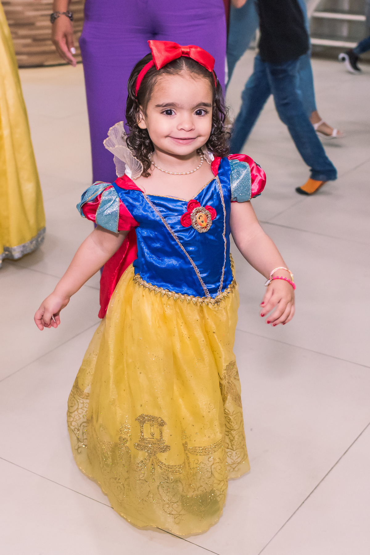 Aniversário de 3 anos da Maria Flor, Muito divertimento com sua família e amigos na casa de festas estação faz de contas 3