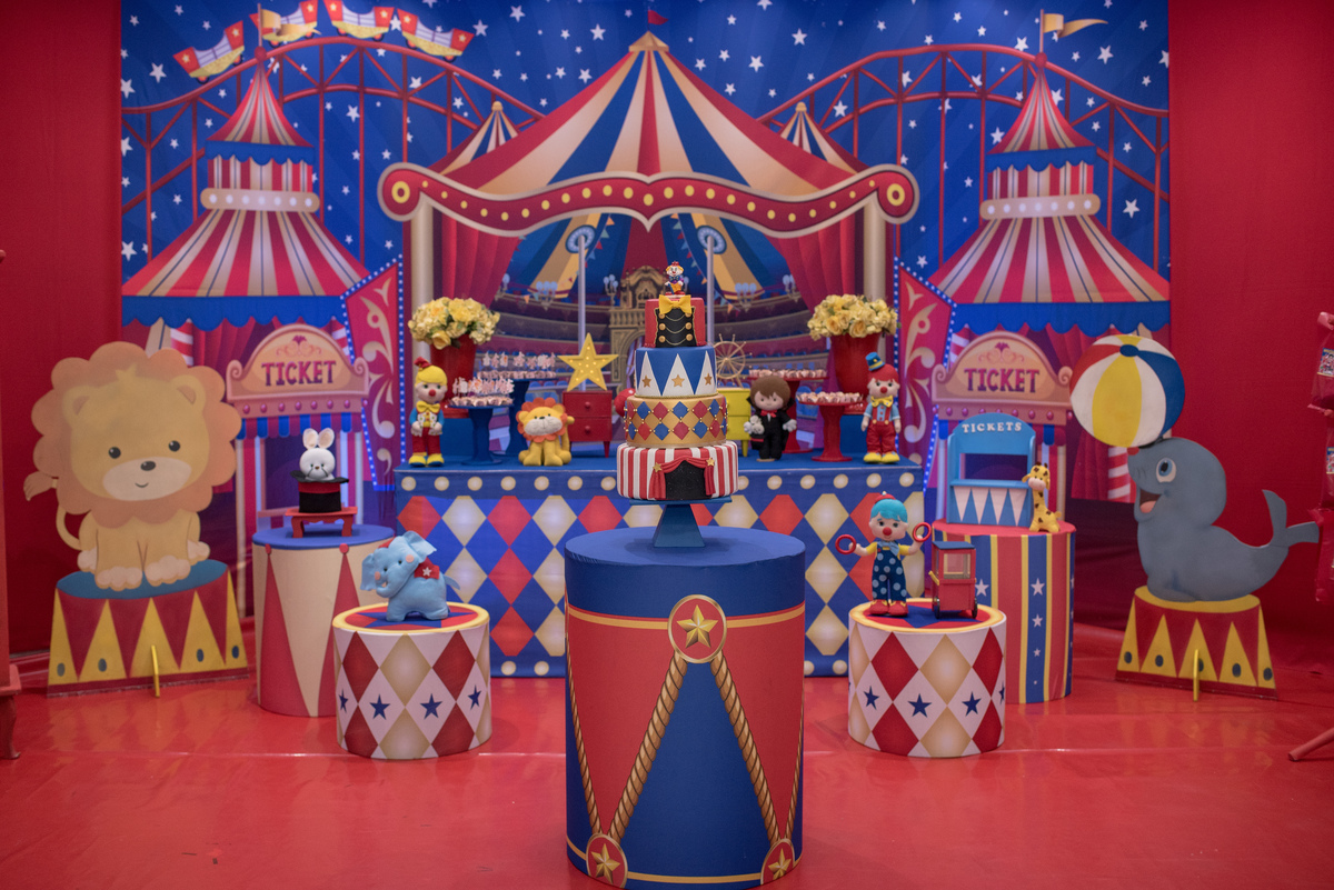Aniversário, tema circo, 1 ano, estação faz de conta 3
