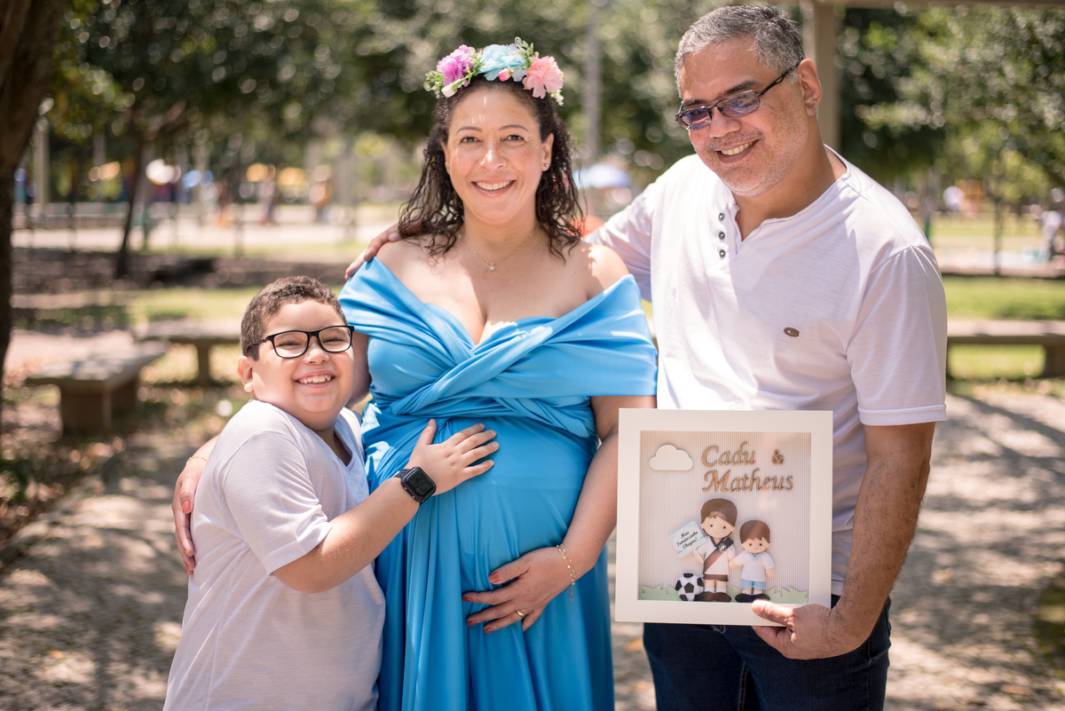 Um ensaio gestante realizado na Lagoa Rodrigo de Freitas, pelo @RodrigodePaivaFOTO, Uma manha retratando o amor dessa Linda família .