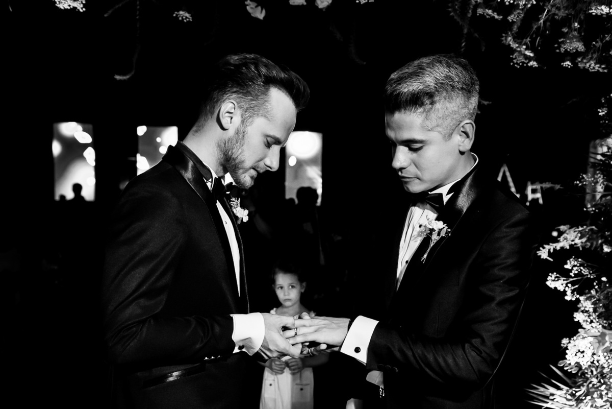 boda gay casamiento igualitario LGBT ceremonia anillos