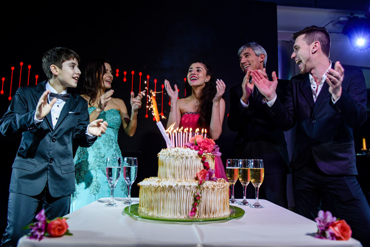Torta brindis Eventos Buenos Ayres 15 años Mica Z
