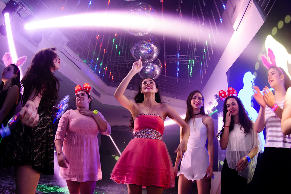 Baile Eventos Buenos Ayres 15 años Mica Z