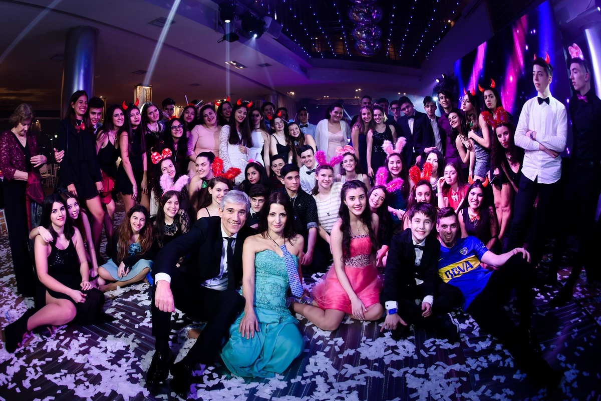 Foto final grupal Eventos Buenos Ayres 15 años Mica Z
