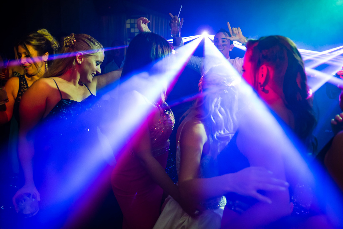Boda en Punta Carrasco  fiesta baile lasers humo Diego Fiorita Dj