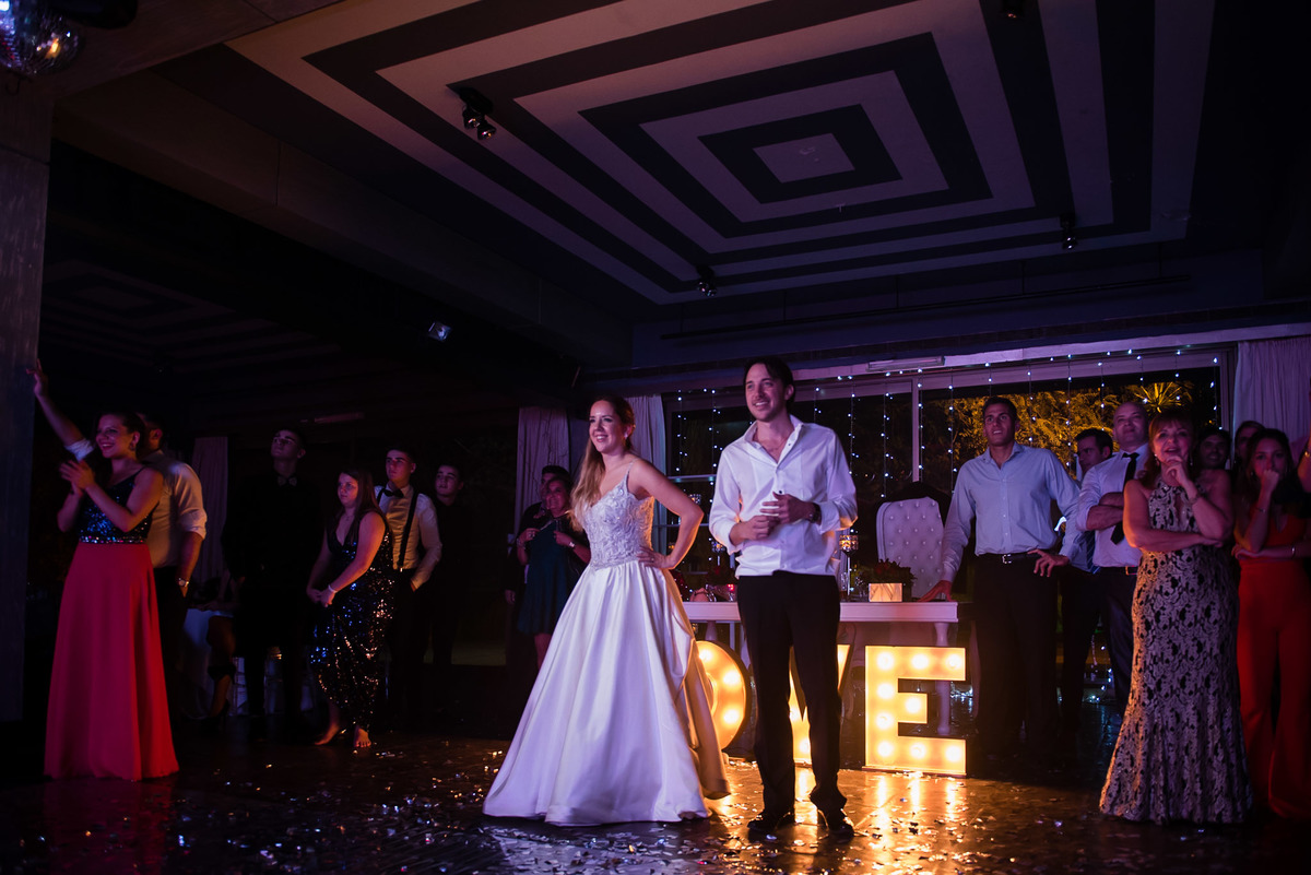 Boda en Punta Carrasco video final de fiesta novios casamientoo Diego Fiorita Dj