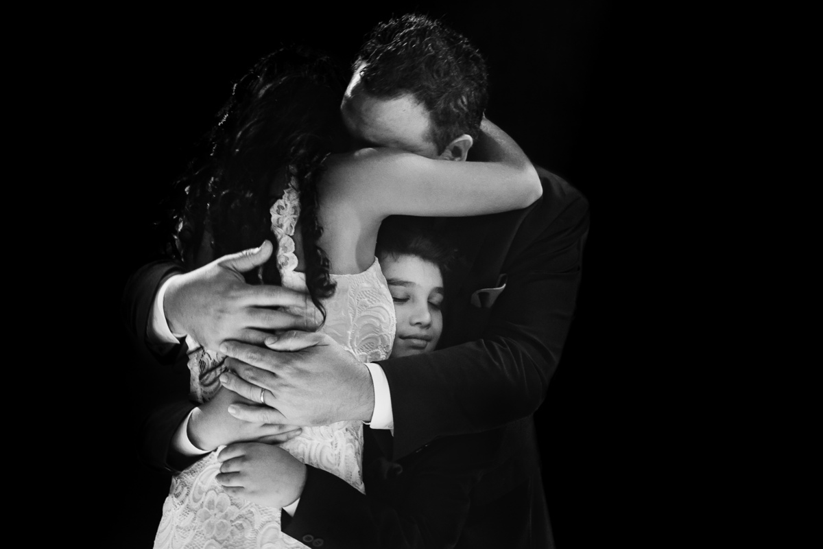 Abrazo emoción familia 15 años Sitio Palermo