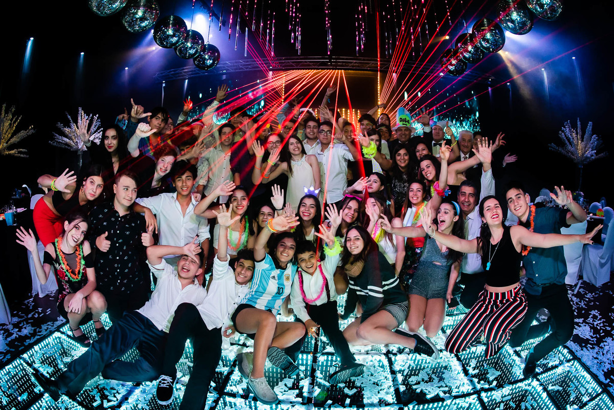 Foto final grupal 15 años Sitio Palermo Fifteen 