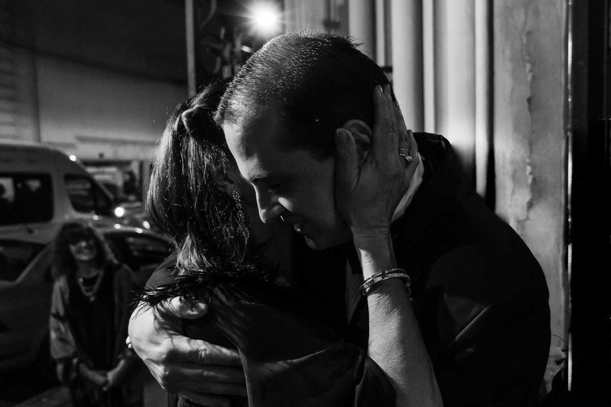 Novio saludando a su mamá  Parroquia Santa Rosa de Lima Rosario