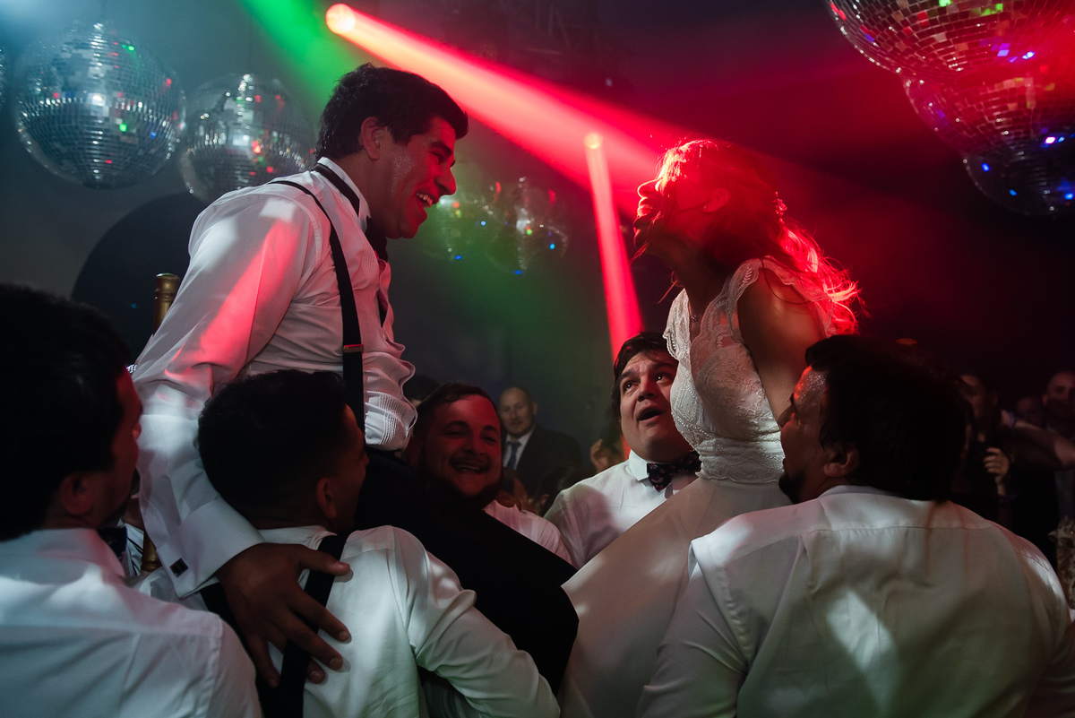 Novios bailan en Bellinzona Grupo Sarapura Dj