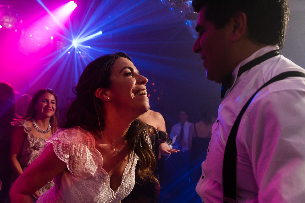 Novios bailan en Bellinzona Grupo Sarapura Dj