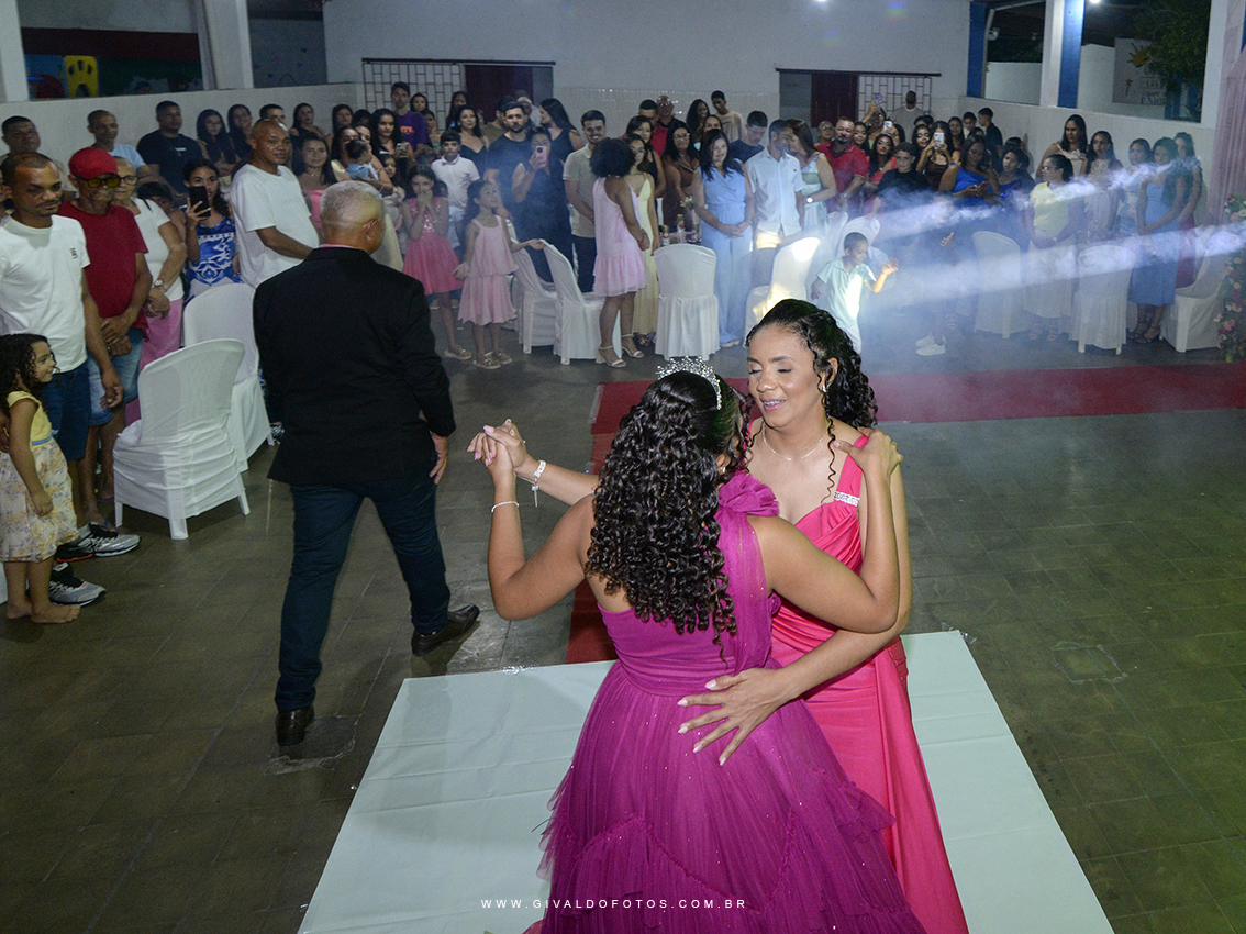 Festa Debutante Ysla Leyva