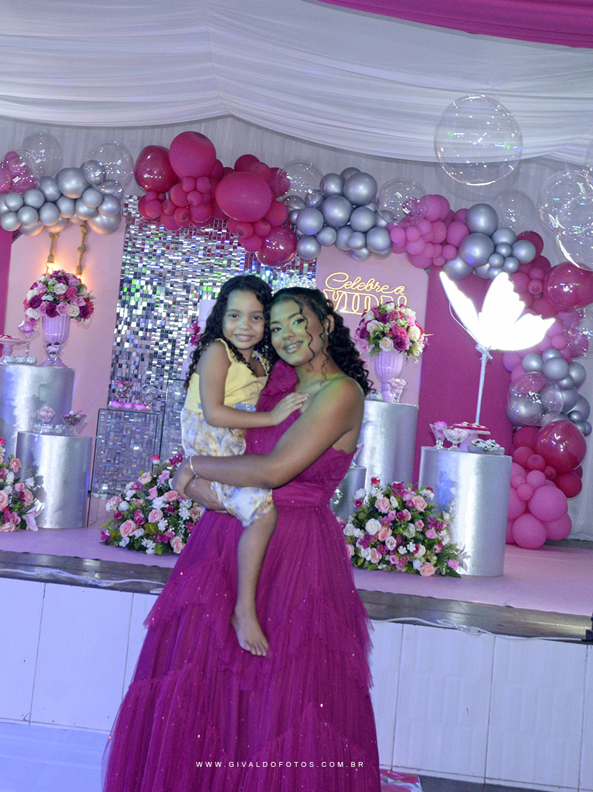 Festa Debutante Ysla Leyva