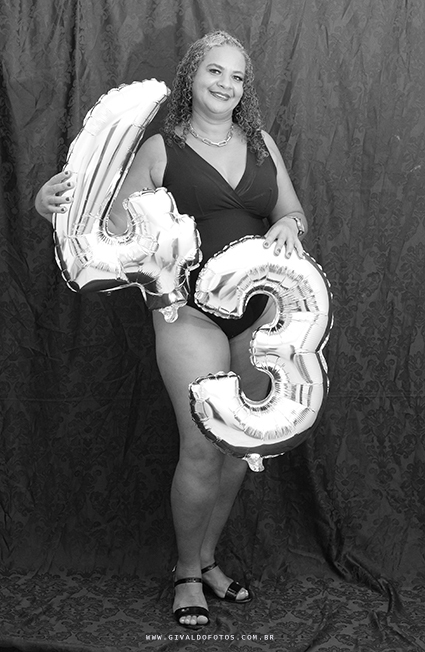 Ensaio de marta Santos em homenagem aos seus 43 anos