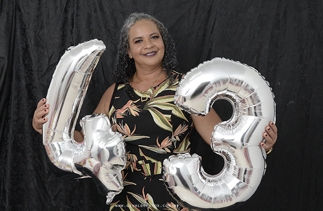 Ensaio de marta Santos em homenagem aos seus 43 anos