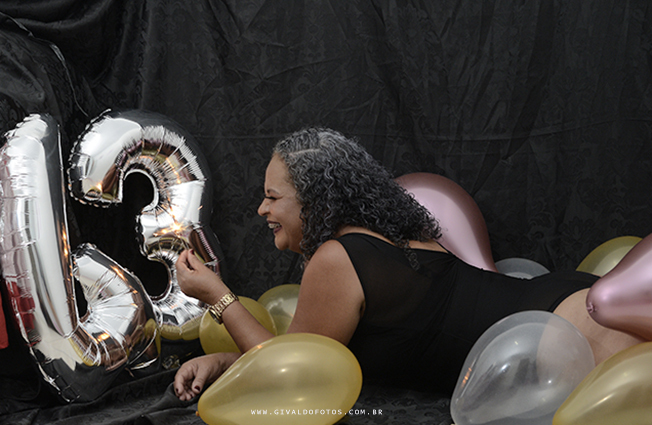 Ensaio de marta Santos em homenagem aos seus 43 anos