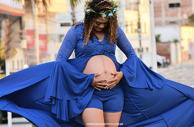 Mamãe Angélica na espera de Henry