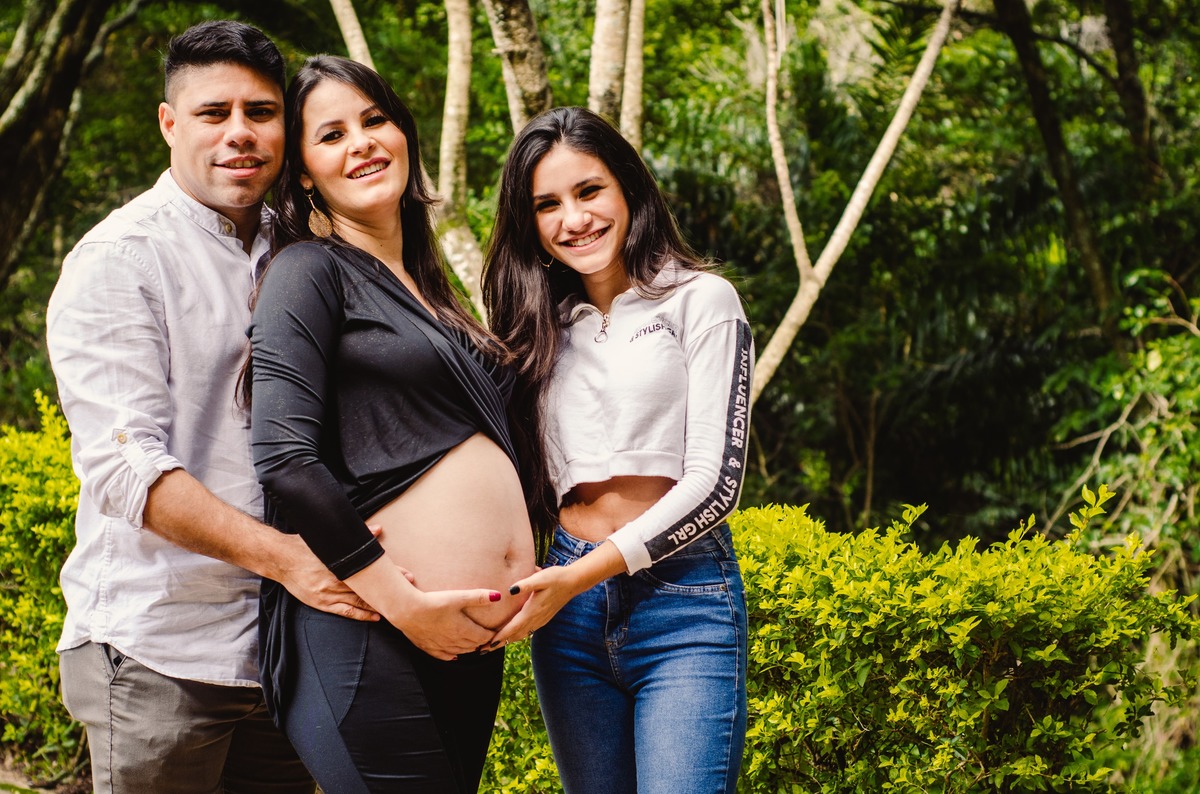 foto gestante familia externa natureza