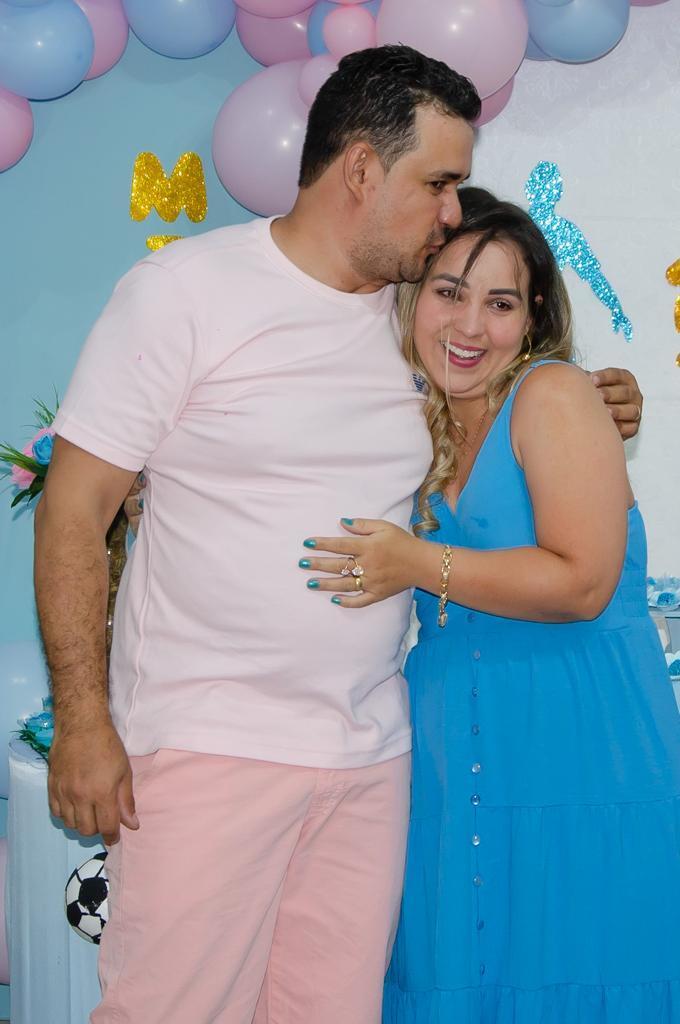 casal cha revelação azul e rosa decoração