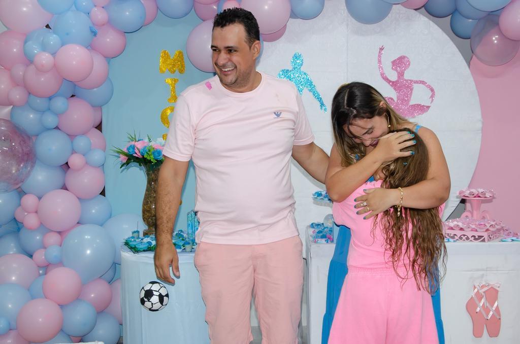 cha revelação azul e rosa descoberta sexo do bebe emoção 