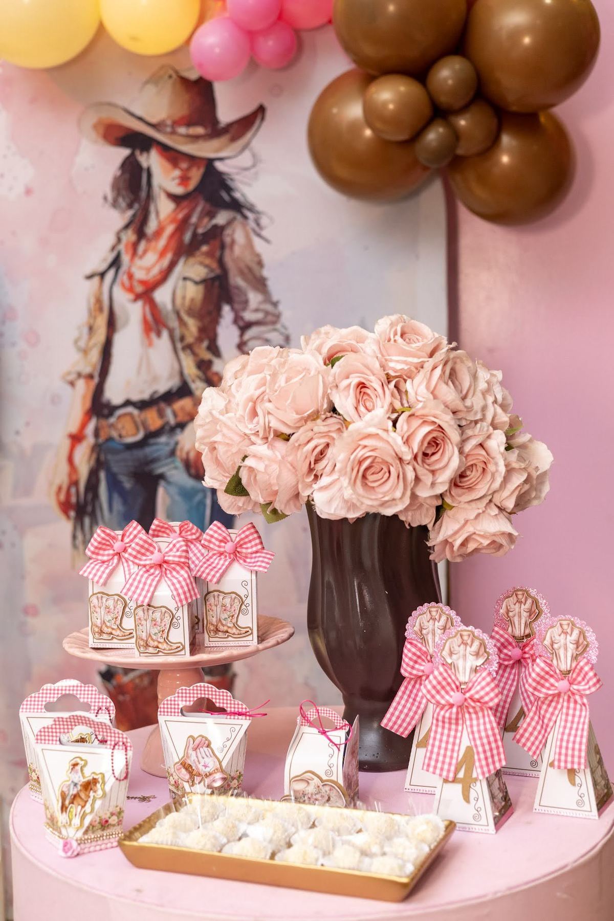 Festa infantil menina Boiadeira decoração