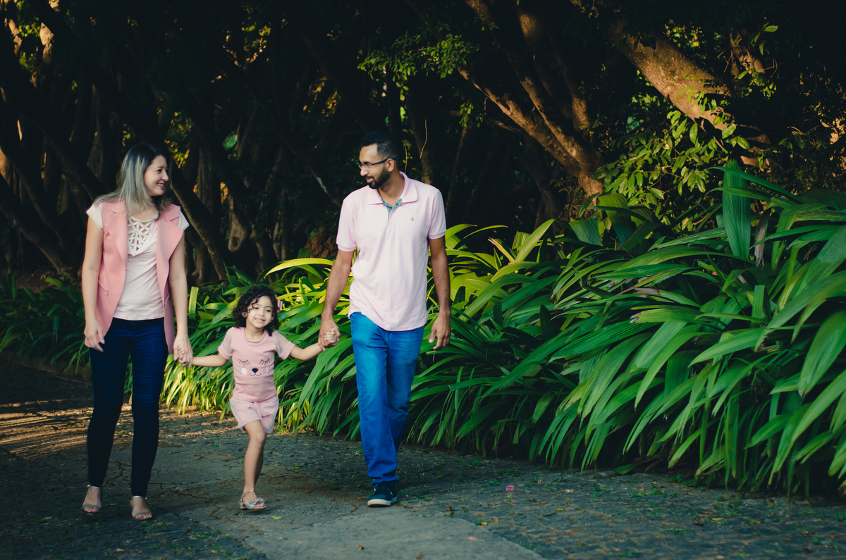 foto de família ensaio externo  parque fazenda lagoa do nado em belo horizonte