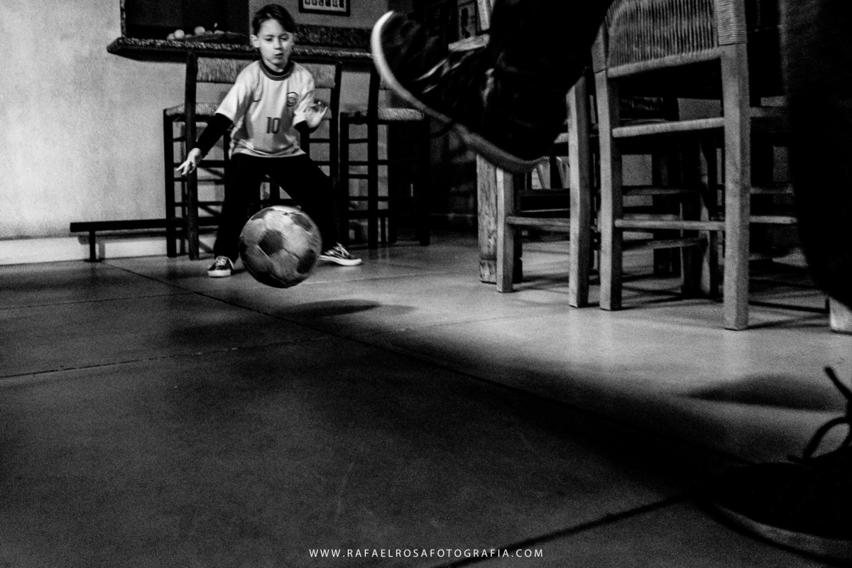 jogo de futebol em casa