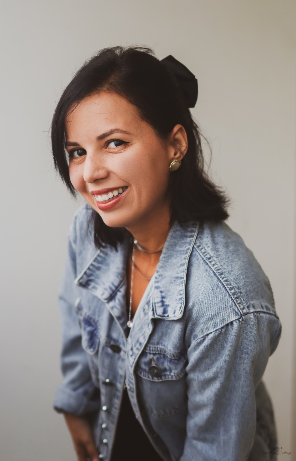 Contate Daniele Santiago