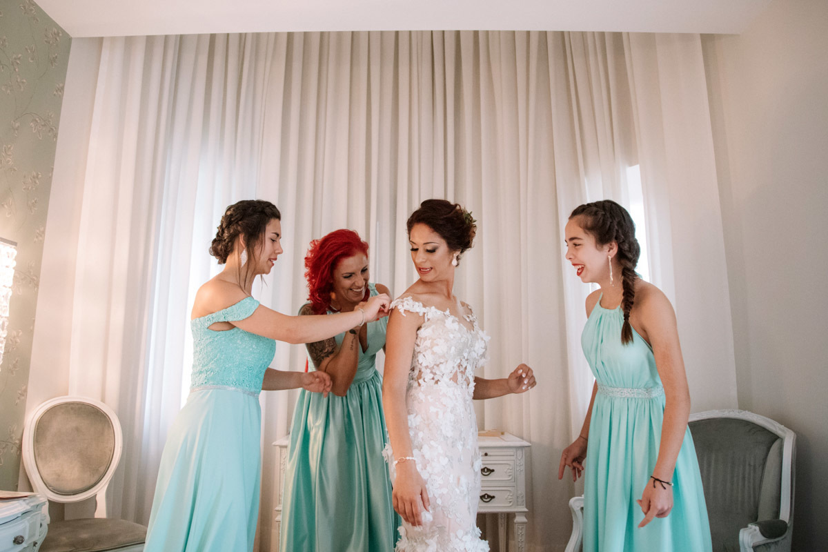 damas de honor em casa da noiva