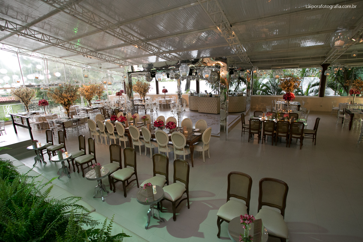Decoração de casamento na casa de festa Green House Buffet na ilha do governador  registrado pelo fotógrafo de casamentos RJ Caipora fotografia