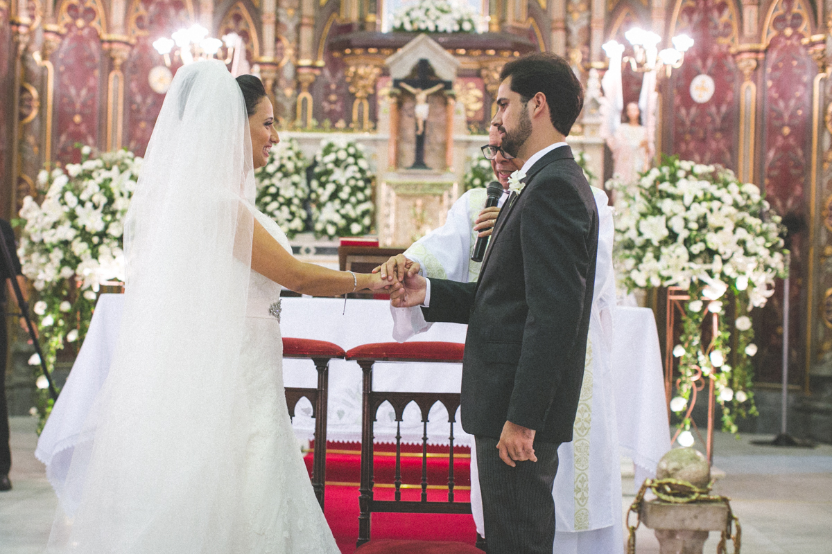 Igreja-Imaculada-Conceição-fotografia-casamento-RJ-Fernanda-e-Diego-por-Alexandre-Caipora
