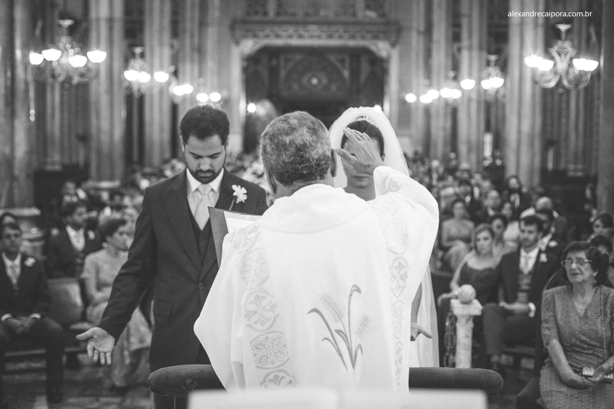Igreja-Imaculada-Conceição-fotografia-casamento-RJ-Fernanda-e-Diego-por-Alexandre-Caipora