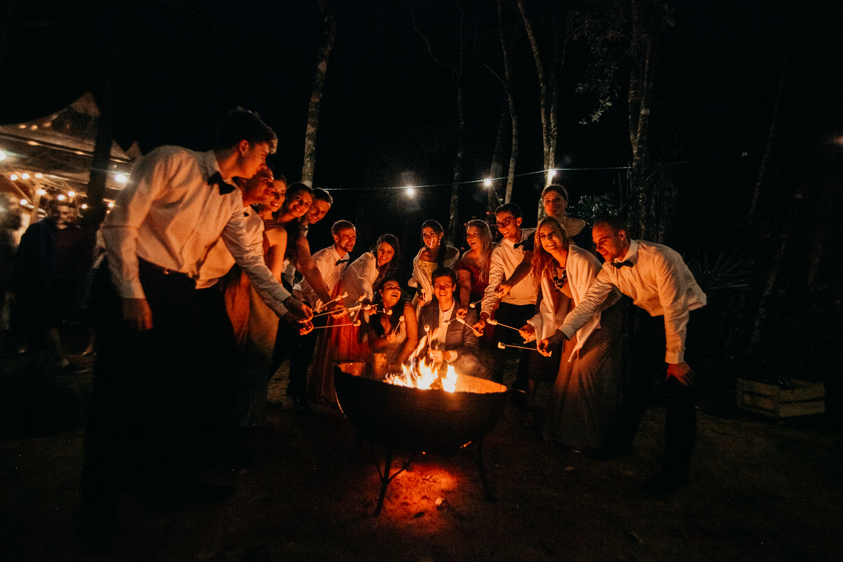 Fotógrafo de casamento Curitiba 
Casamento ao ar livre curitiba 
casamento diurno curitiba 
