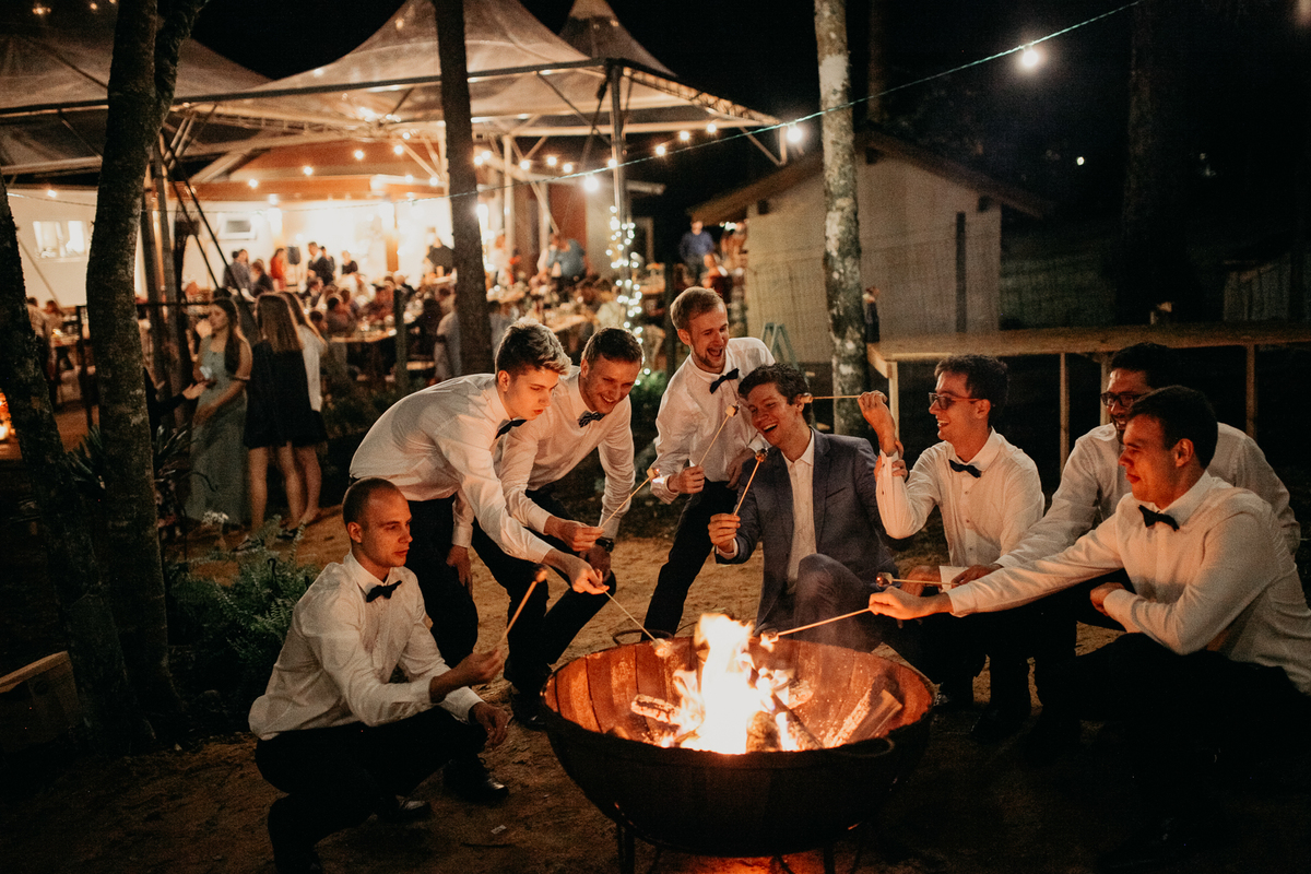 Fotógrafo de casamento Curitiba 
Casamento ao ar livre curitiba 
casamento diurno curitiba 