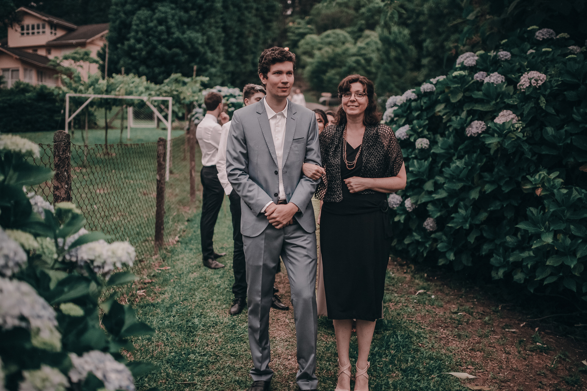 Fotógrafo de casamento Curitiba 
Casamento ao ar livre curitiba 
casamento diurno curitiba 