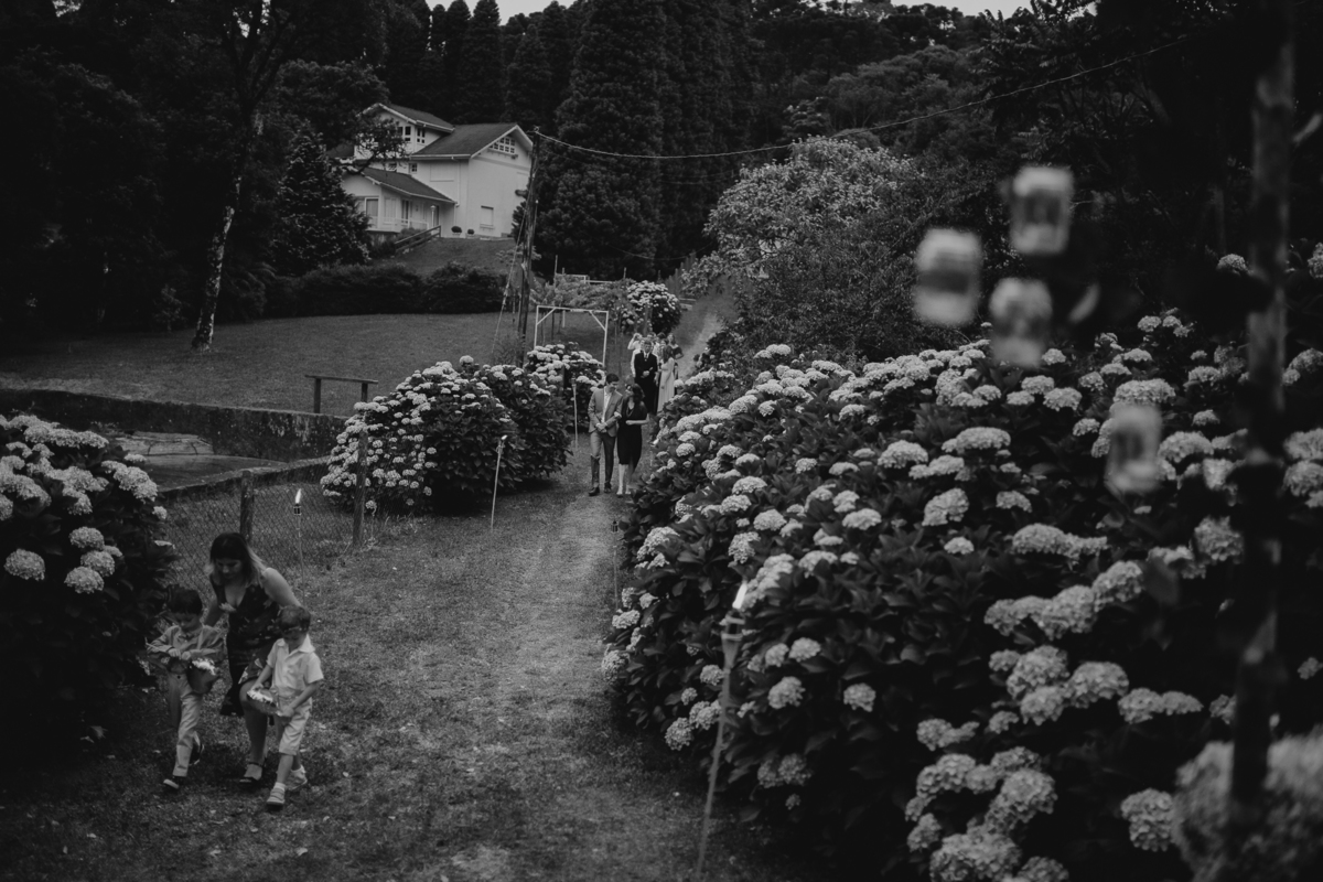 Fotógrafo de casamento Curitiba 
Casamento ao ar livre curitiba 
casamento diurno curitiba 